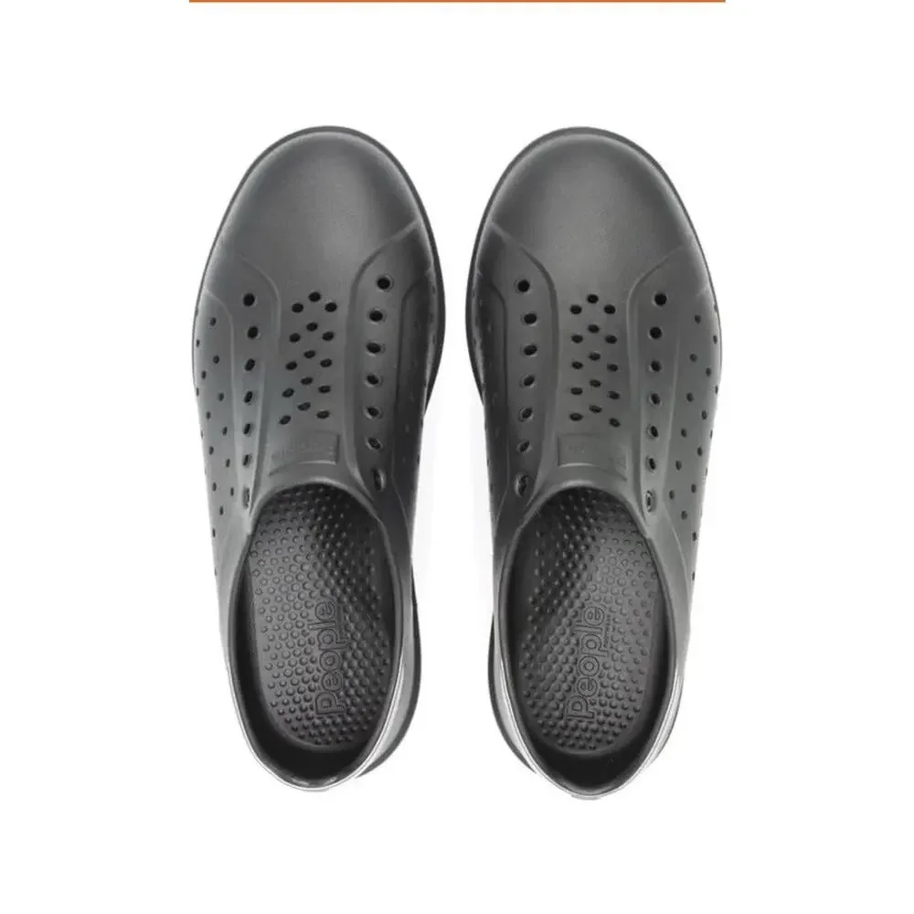 People Footwear Ace Sneakers Black Waterproof Lightweight Mens 10 Womens 12‎ NEW